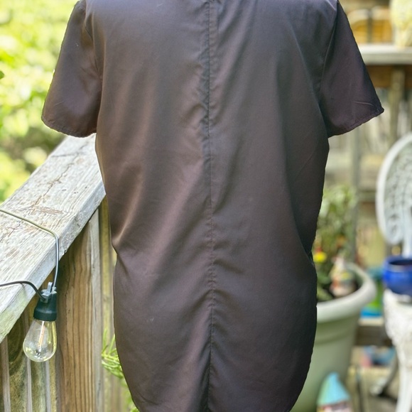 Abercrombie and Fitch Black Satin Back Zip Blouse - Picture 2 of 8